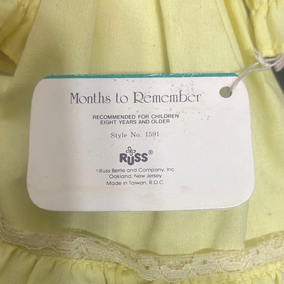Russ Yellow Doll with Lace Bonnet - Picture 5 of 5